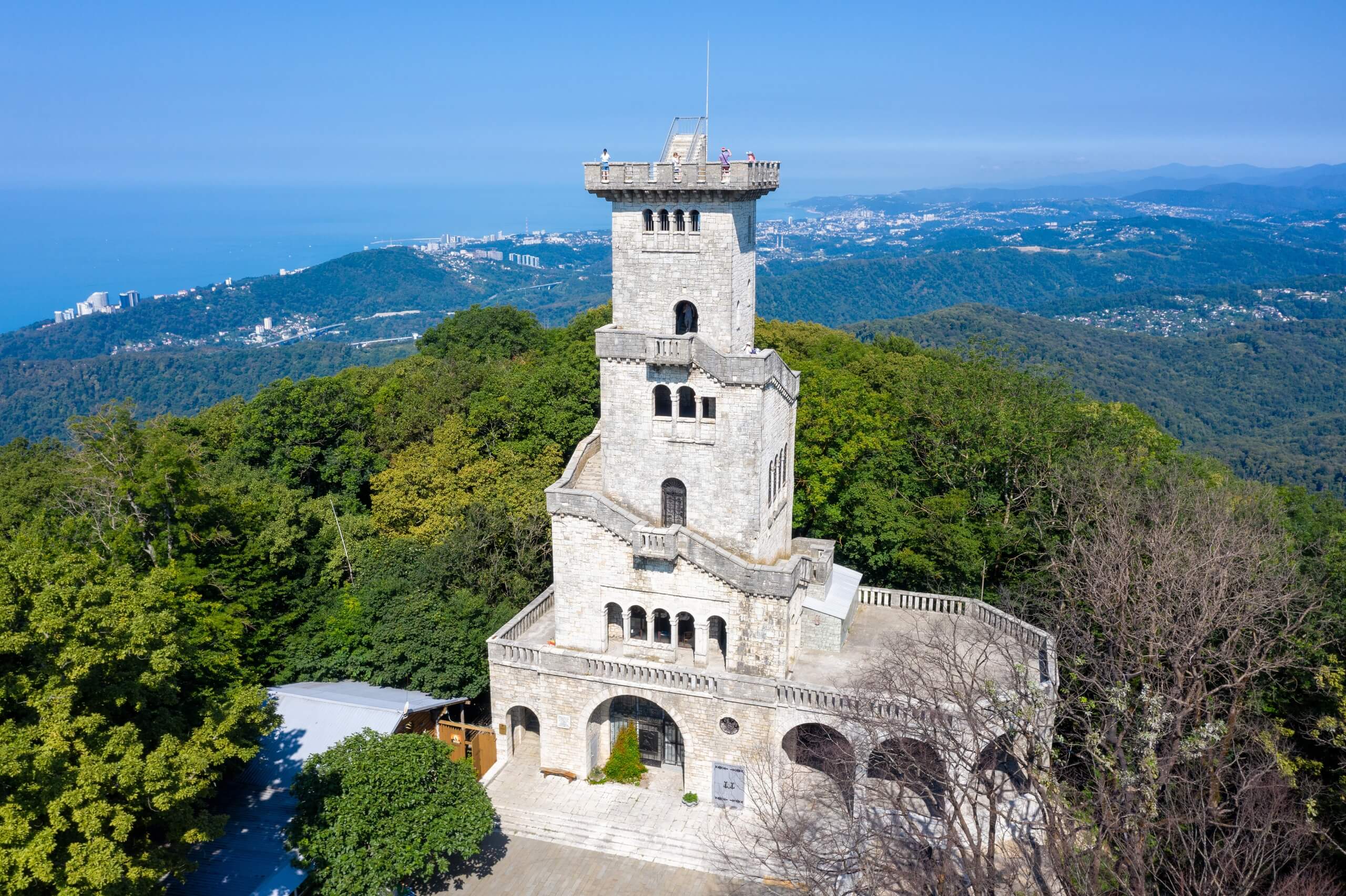 Фотография башни Ахун